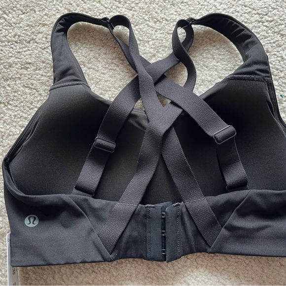 NEW with Tags Lululemon Energy Bra High Support Sz 32B - Picture 3 of 9